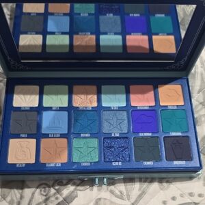 Jeffree Star Blue Blood Eyeshadow Palette